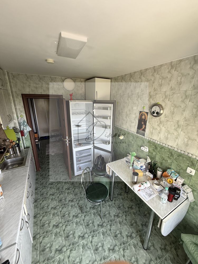 Apartament 3 camere spațios Lacul Tei Zona Nord - renovat complet - Poză 3