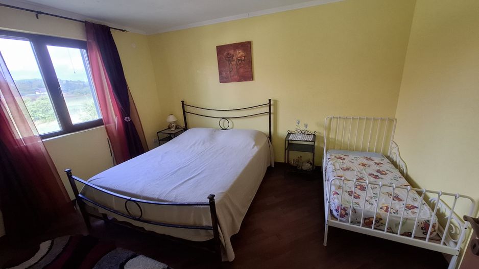 🏡 Casă de vânzare – Nicolae Bălcescu, la E85 - Poză 6