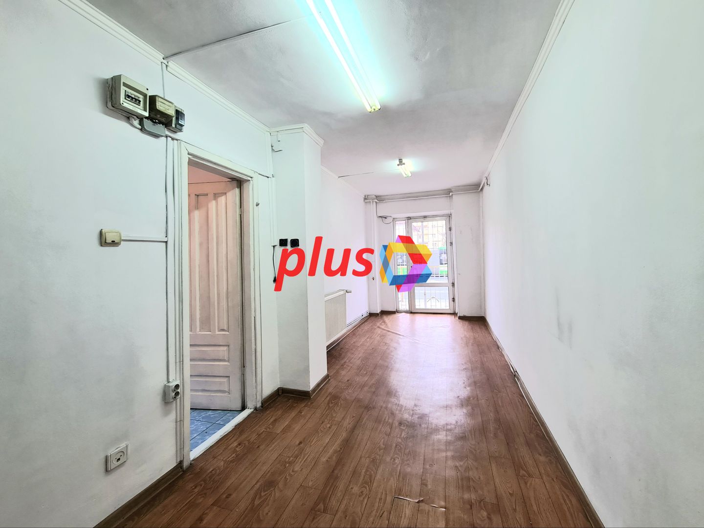 Spatiu comercial de vânzare cu vad Brașov - 57 mp # plus-imo.ro - Poză 7