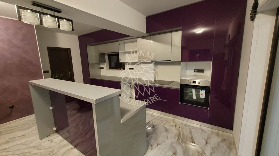 Casa de Lux 6 camere-480mp-teren 1100mp-service tinichigerie-Arcalia - Poză 1