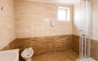 Cahul – Casă 3 Camere + Living | 139 m² | Teren 7.7 ari + Garaj | 95.000 € - Poză 46