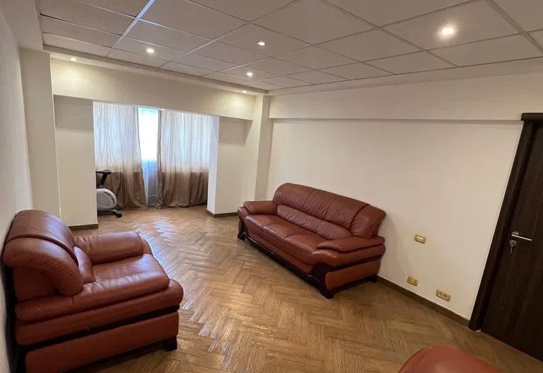 Timpuri noi | Apartament 3 camere - Poză 1