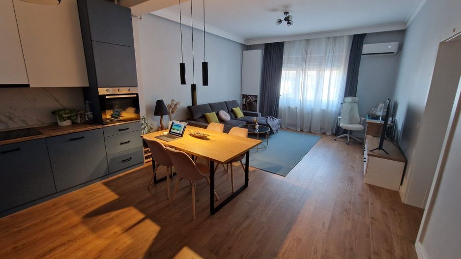 Apartament 3 camere | Mobilat si utilat | Damaroaia - Poză 1