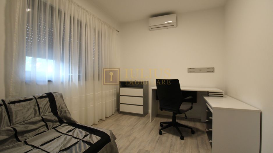 Zona Lipovei, casa 4 camere + 3 bai, curte proprie. - Poză 18