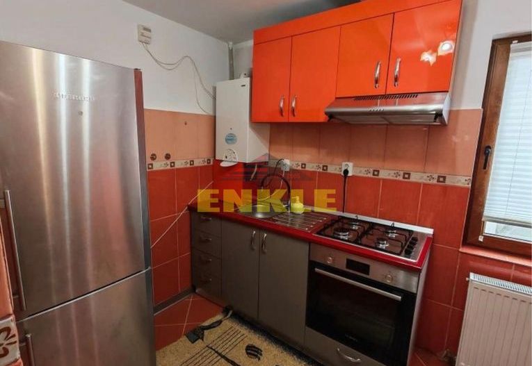 Apartament cu 2 camere de închiriat – mobilat și utilat complet - Poză 3