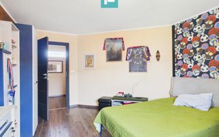 Casă și clădire de apartamente la Orțișoara - Poză 28