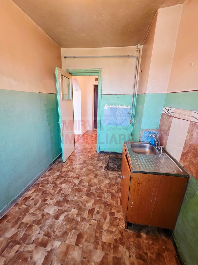 Apartament 2 camere de vanzare, Nord, bloc cu bulina - Poză 5