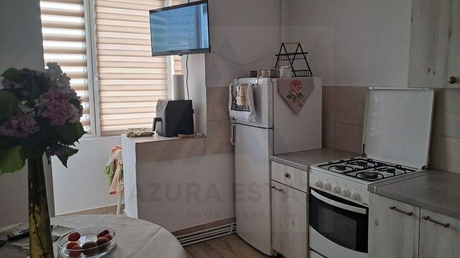 Garsoniera decomandata 44 mp utili etaj 1 zona Lazaret - Poză 1