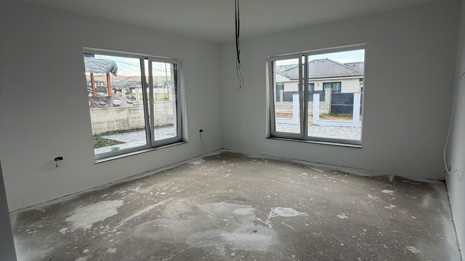 Casa noua de vanzare - Poză 9