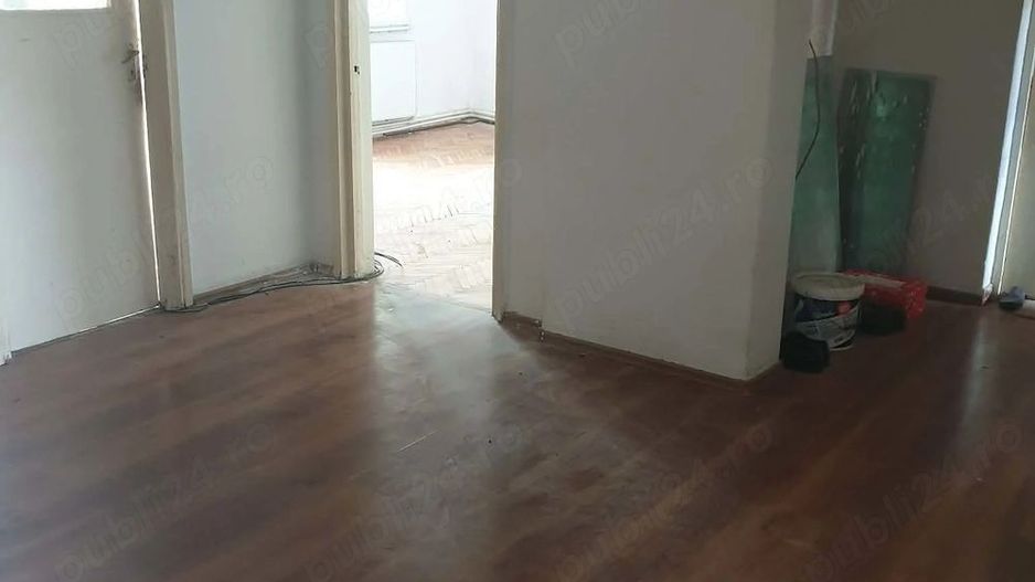 BRASADAS vinde ap 4 cam etaj 10/10 Careiului. - Poză 9