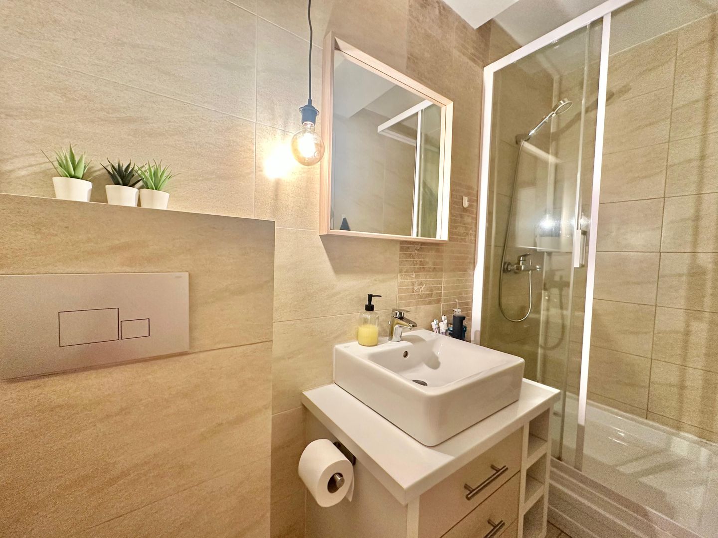 COSMOPOLIS - Apartament cu 3 camere, terasa si 2 locuri de parcare - Poză 19