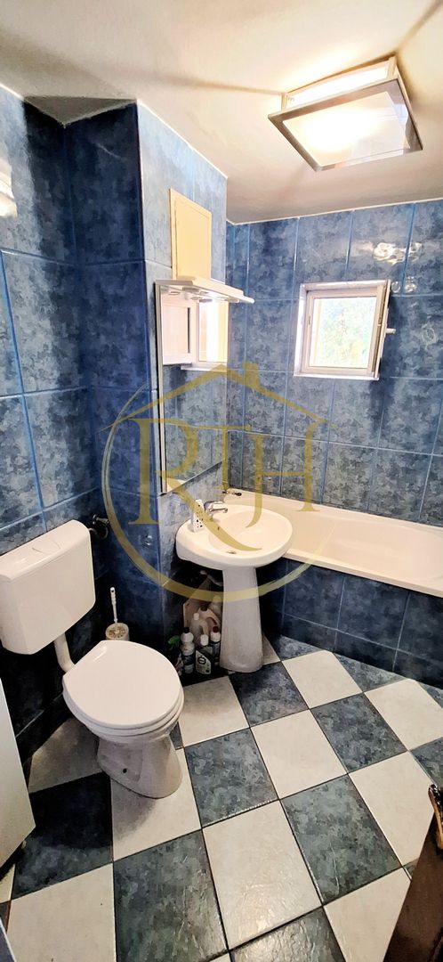 Oferim spre inchiriere,apartament spatios,3 camere,aproape de Spitalul Judetean - Poză 19