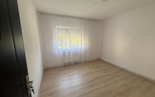 2 decomandate, centrala, etaj 1/4 - 1 Mai - Poză 2