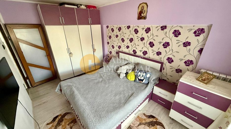 3 CAMERE DECOMANDAT--2 BAI--ETAJ INTERMEDIAR--RENOVAT--MOBILAT+UTILAT - Poză 4