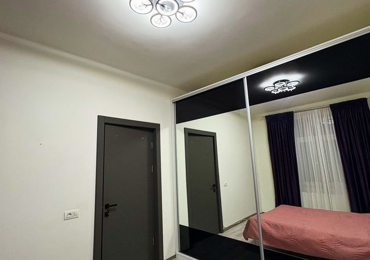 De Inchiriat apartament langa Palatul Parlamentului- cu parcare inclusa - Poză 6