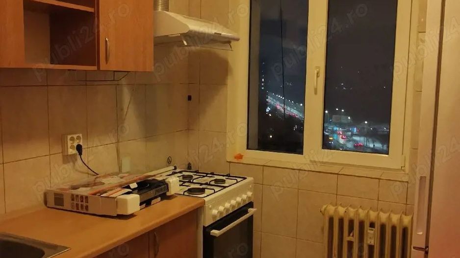 Inchiriere ap 2 camere Sun Plaza, bloc anvelopat, electrocasnice noi, parcare - Poză 1