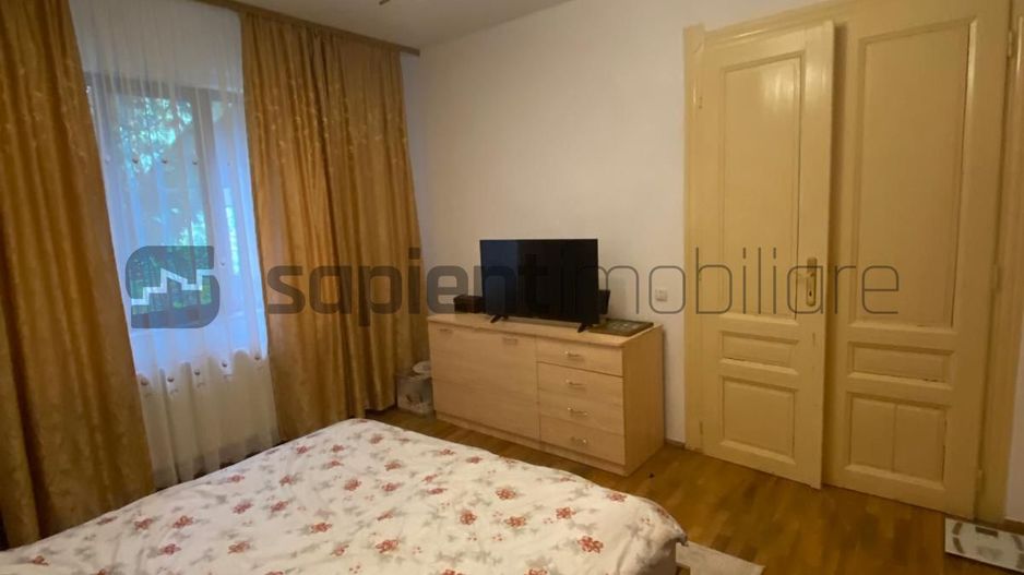 Apartament la casa ultracentral - str. Mihai  Eminescu - Poză 7