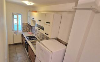 Apartament cu o cameră de închiriat, strada Aurel Vlaicu, Iași - Poză 3