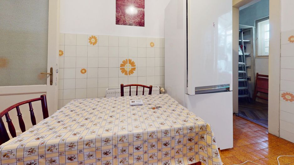 Apartament in casa si garaj in zona spitalul militar-Brasov - Poză 22