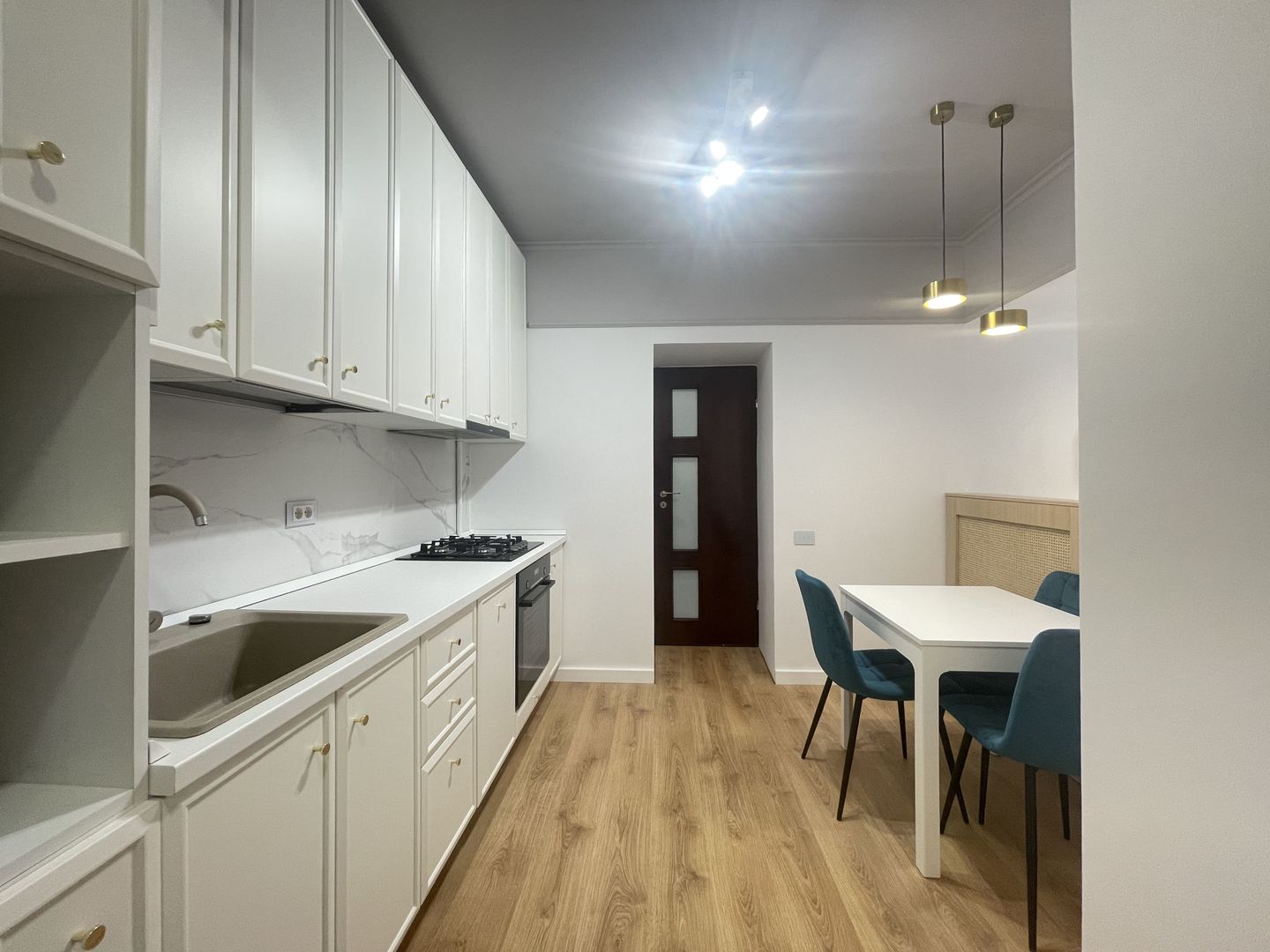 SECTOR 3 - Baba Novac | 3 camere renovat de Designer - Poză 3