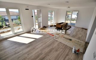 Casa 4 camere la cheie,130 mp,500 mp teren,cartier Unirii - Poză 2