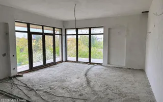 Tamasi - langa padure, casa 300 mp teren 711 mp, personalizabila - Poză 13