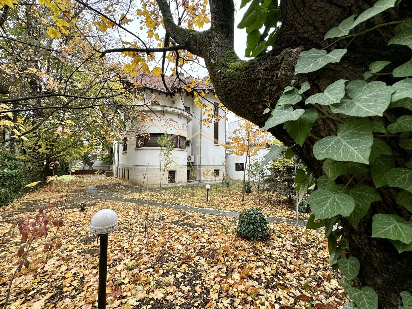 Vila Impresionanta *503mp* TEREN *577mp* // Zona Casin - Poză 7