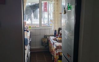 Apartament 2 camere semidecomandat, Podu Roș, 54 mp, etaj 7/10, 95.000 euro - Poză 5