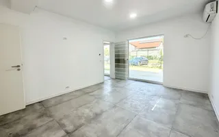 Casa individuală de închiriat - Giroc intrare - Poză 15