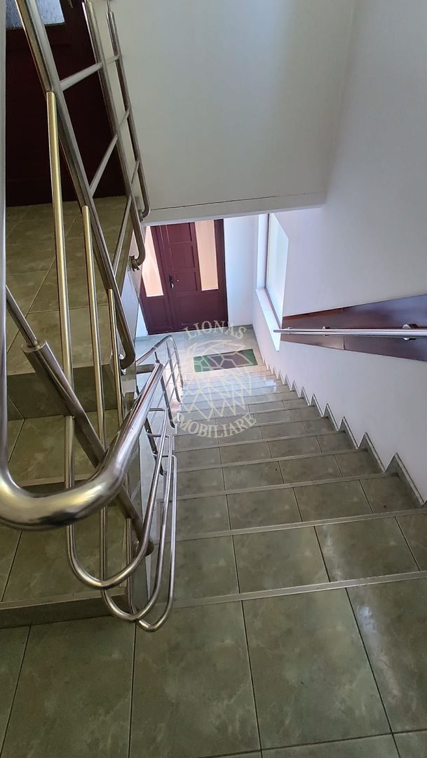 Spatiu comercial 140 mp-teren 1600 mp-ideal cabinet/magazin-Cetatii - Poză 6