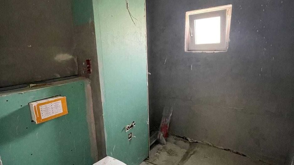 BRASADAS vinde ap 4 cam etaj 3/8 2 băi 2 balcoane Micro16. - Poză 4