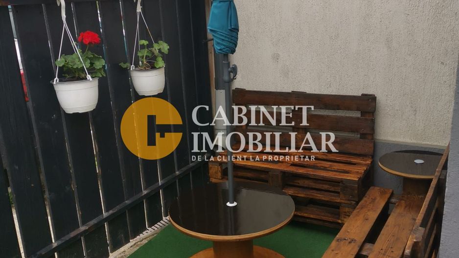 2 camere DECOMANDAT+CURTE+MAGAZIE+LOC DE PARCARE---REDIU - Poză 6