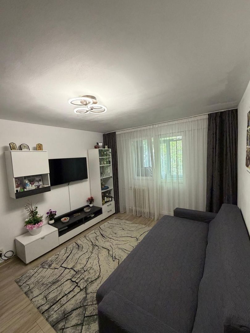 Apartament 2 camere de inchiriat Veteranilor - Poză 1