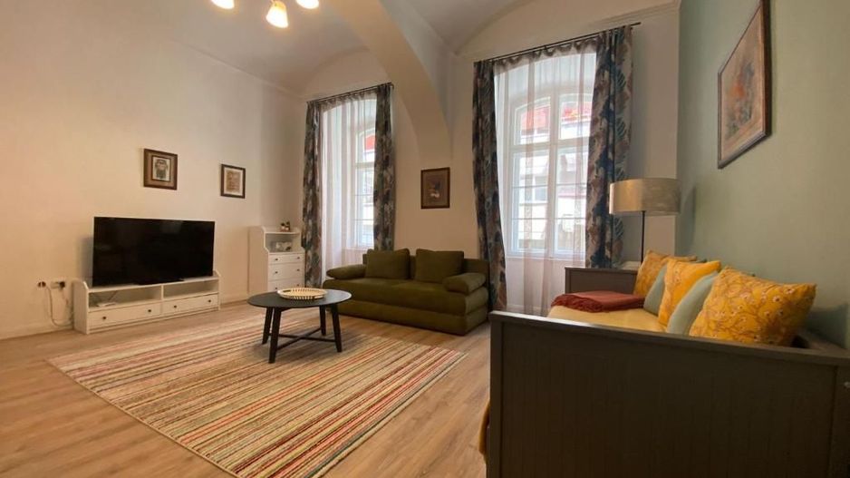 Apartament 2 camere clădire istorică - Poză 19
