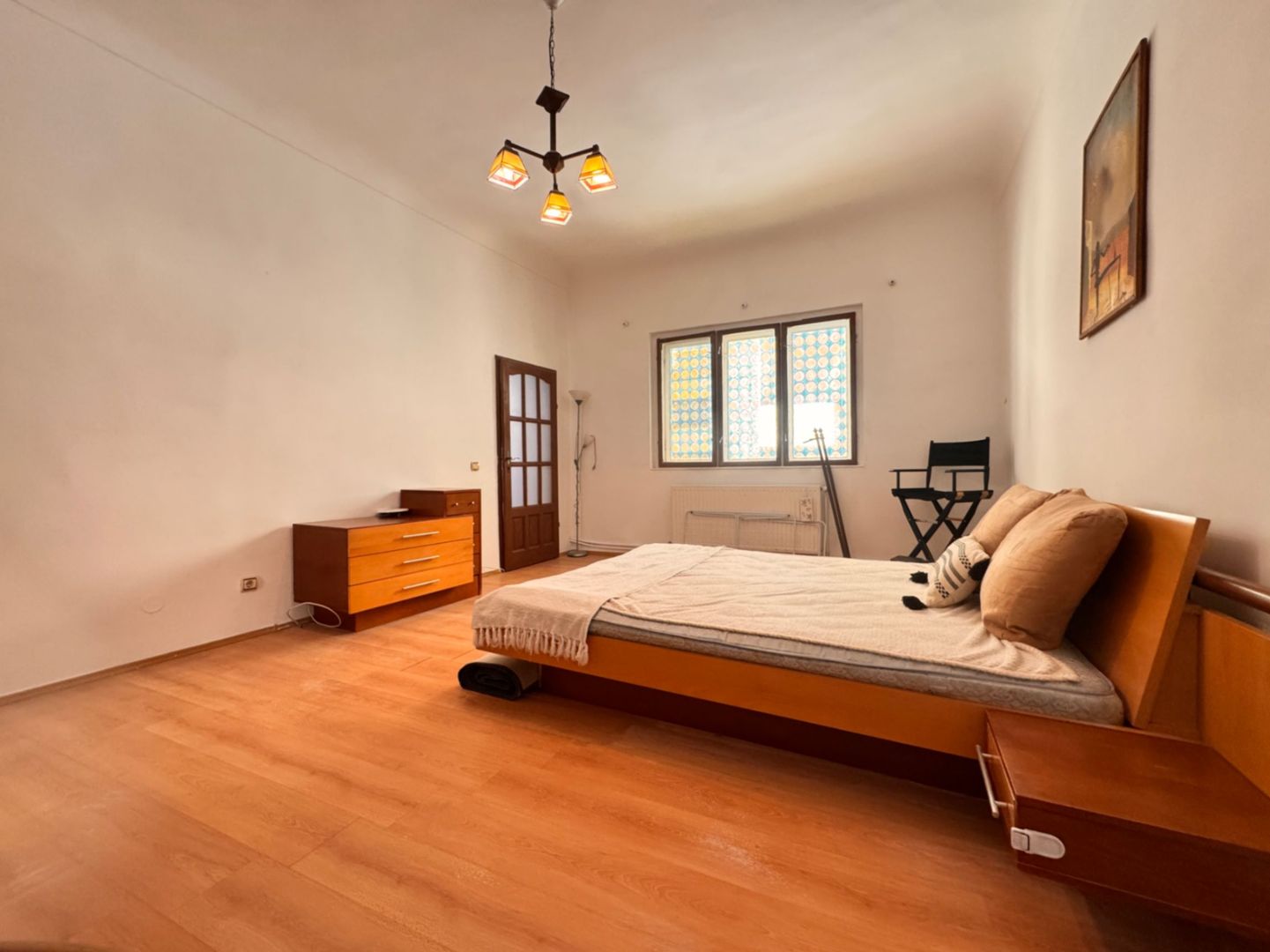 Apartament spațios la curte comună – zonă centrală, Oradea - Poză 2