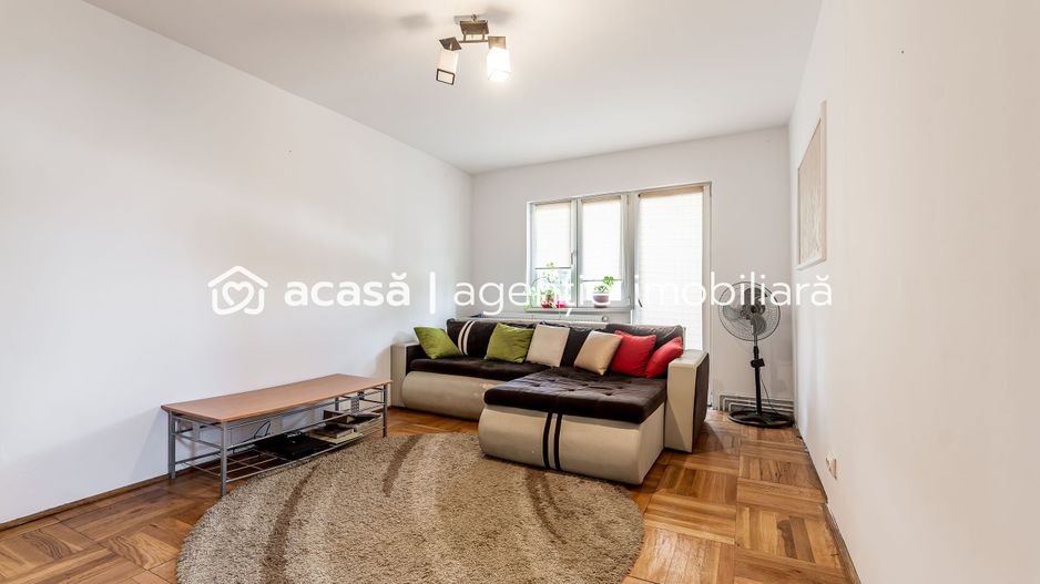 Apartament cu 3 camere, etaj 2 – Zona Vlaicu, Lebăda - COMISION 0 - Poză 1