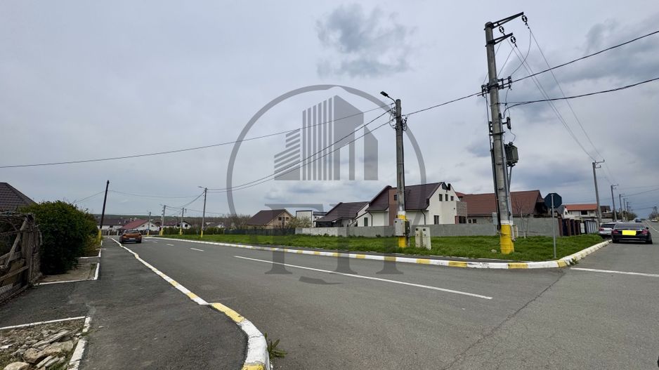 SOLD/VANDUT - Teren intravilan de vanzare Valu lui Traian - Poză 6