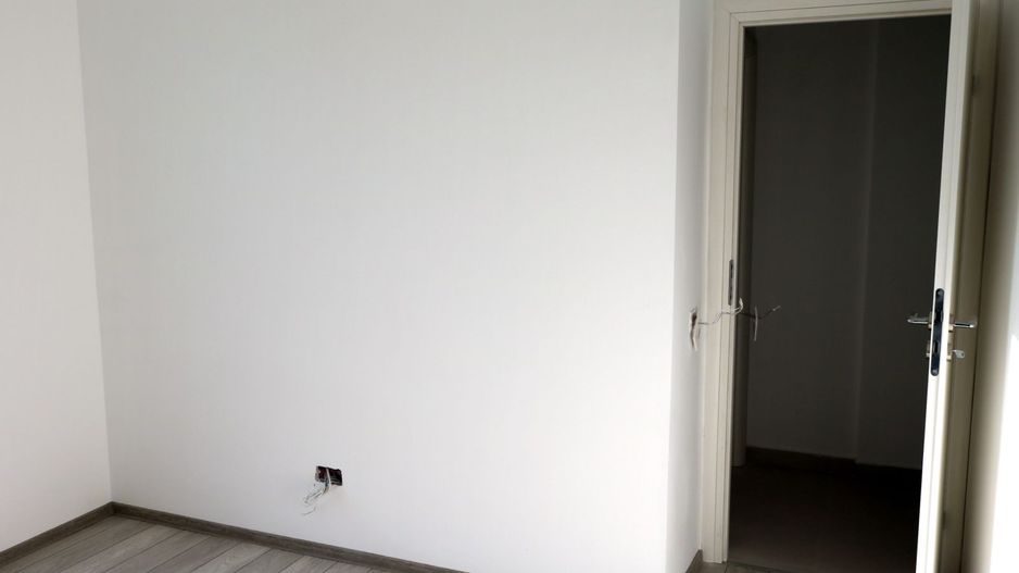 Apartament nou cu parcare - Poză 9