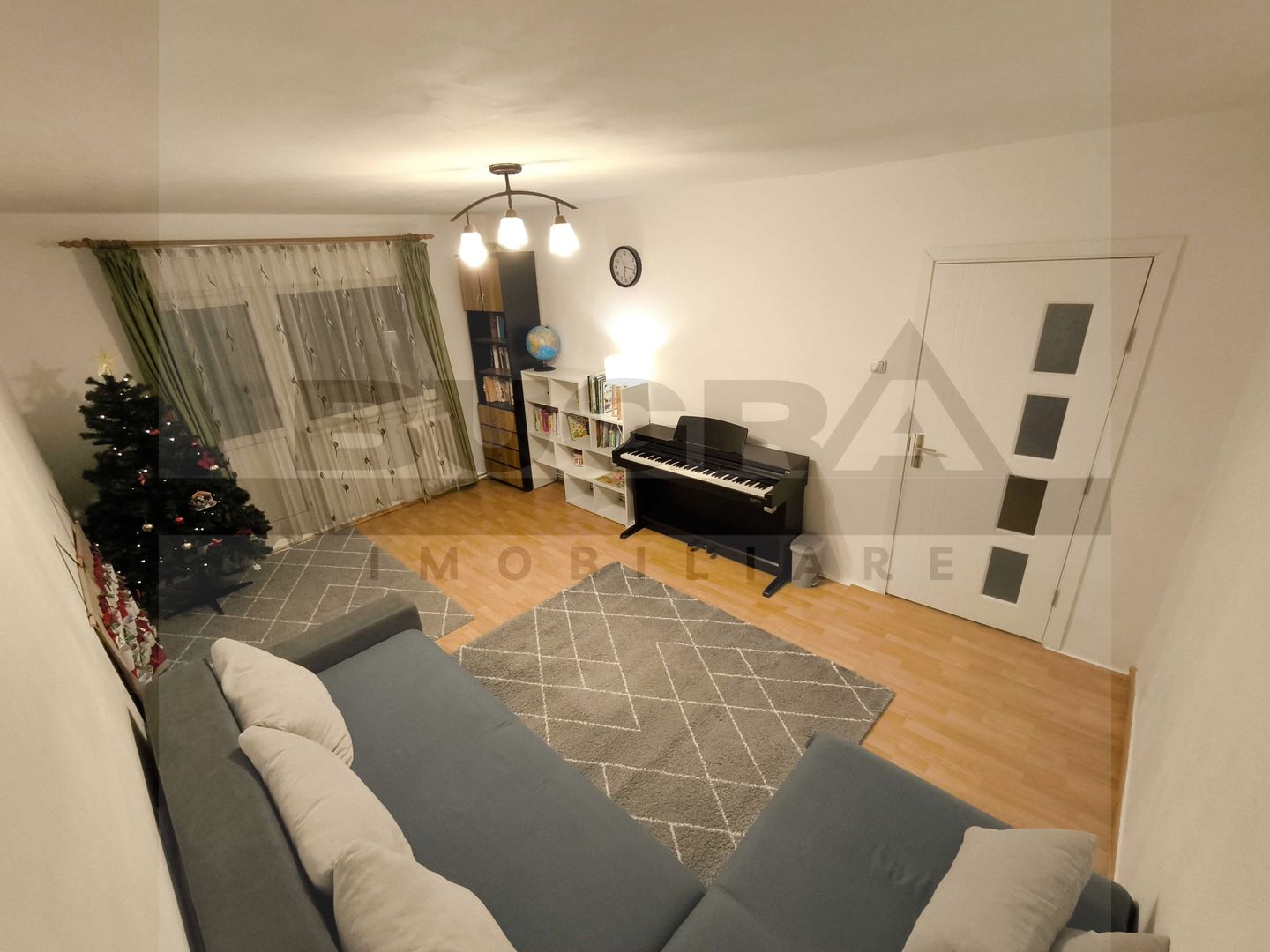 Apartament de 3 camere, decomandat, 64mp, zona Piata Zorilor - Poză 1