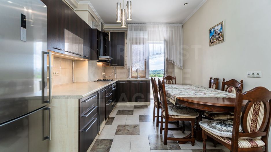 Vânzare apartament  142 mp, str. Valea Trandafirilor, Botanica - Poză 14