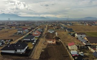 Casă pe parter de vânzare în cartierul Izvor - Poză 5