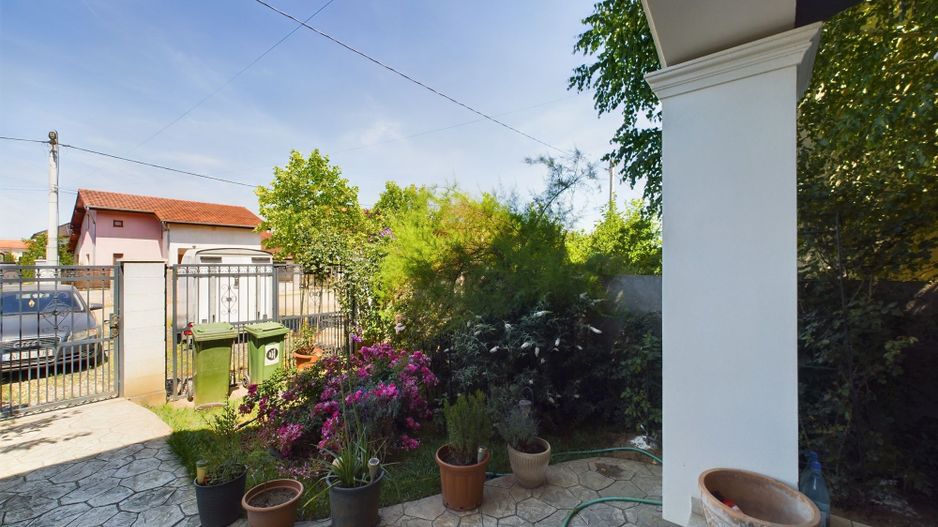 Duplex 1/2 Moşniţa Nouă - Poză 34