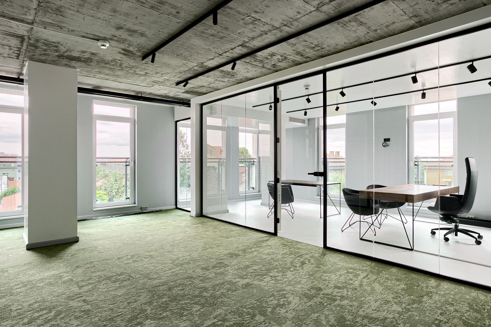 De vânzare spațiu de birouri Ultracentral în Arad - Poză 1