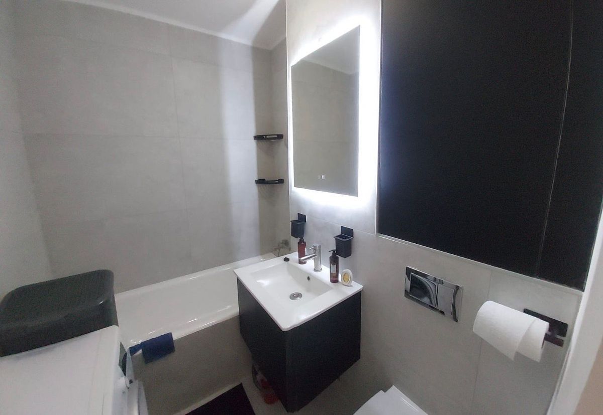 Închiriere Garsonieră mobilata, AC, etaj 9, aproape metrou Dristor - Poză 4