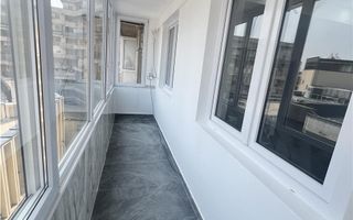 3 camere decomandat Ultracentral totul nou CENTRALA PROPRIE - Poză 5
