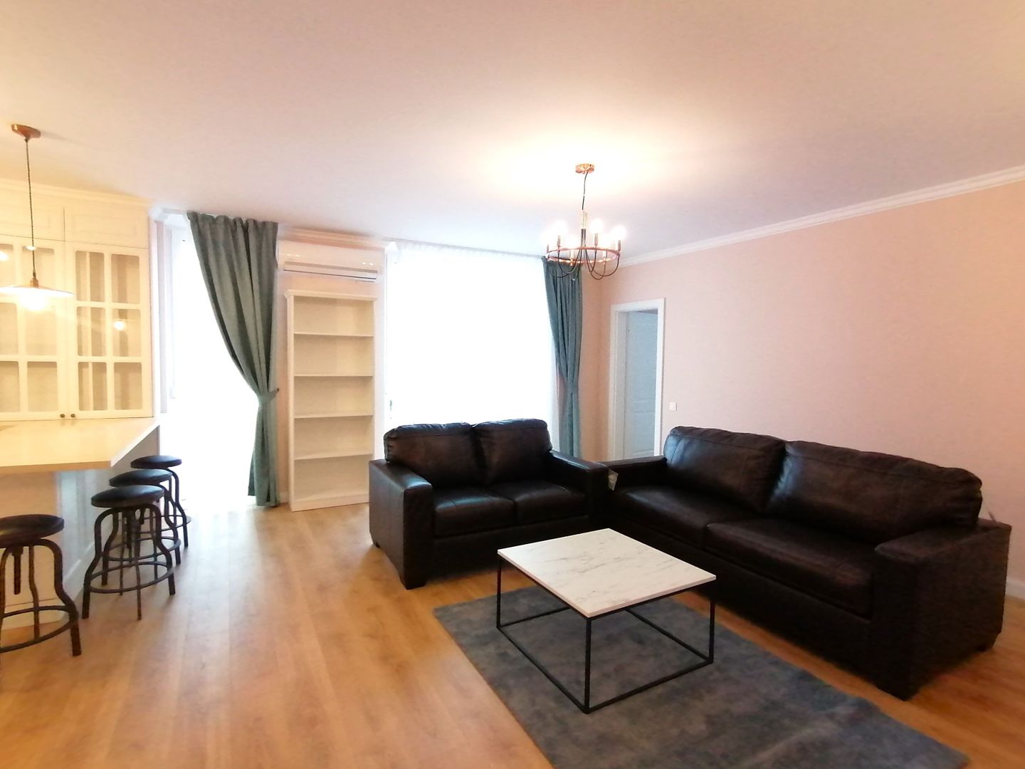 Apartament premium cu 3 camere de închiriat în Gheorgheni – bloc nou, garaj - Poză 3