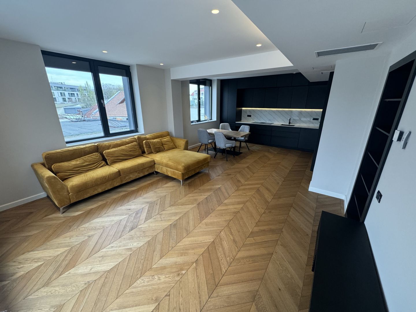 LUXURY PENTHOUSE HERASTRAU I 4 ROOMS -2 PARKING SPOTSI BOUTIQUE - Poză 1