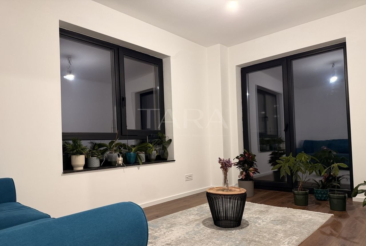 Apartament modern cu 4 camere într-o zonă liniștită aproape de Centru. - Poză 4