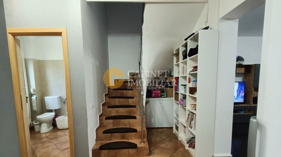 Casa 4 camere - Valea Adanca zona 5 Drumuri - Poză 7