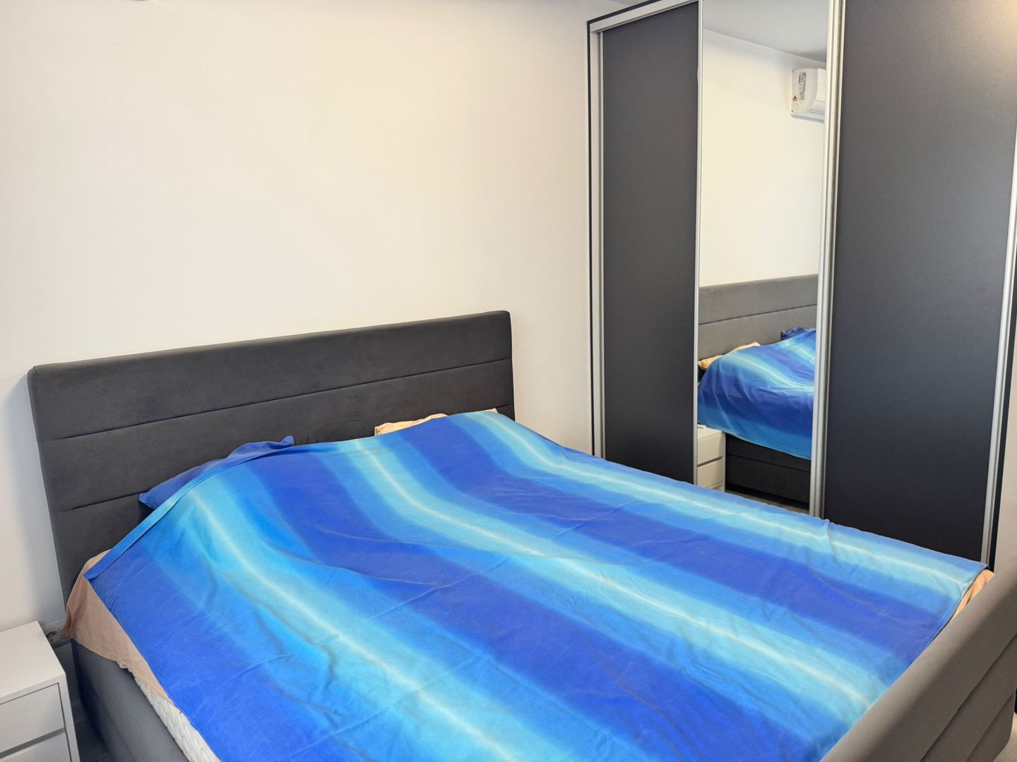 Vilă 3 camere mobilata 3 locuri parcare  Safirului Bragadiru - Poză 19